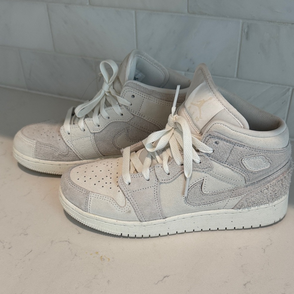 Jordan Kids Cream and Gray Sneakers